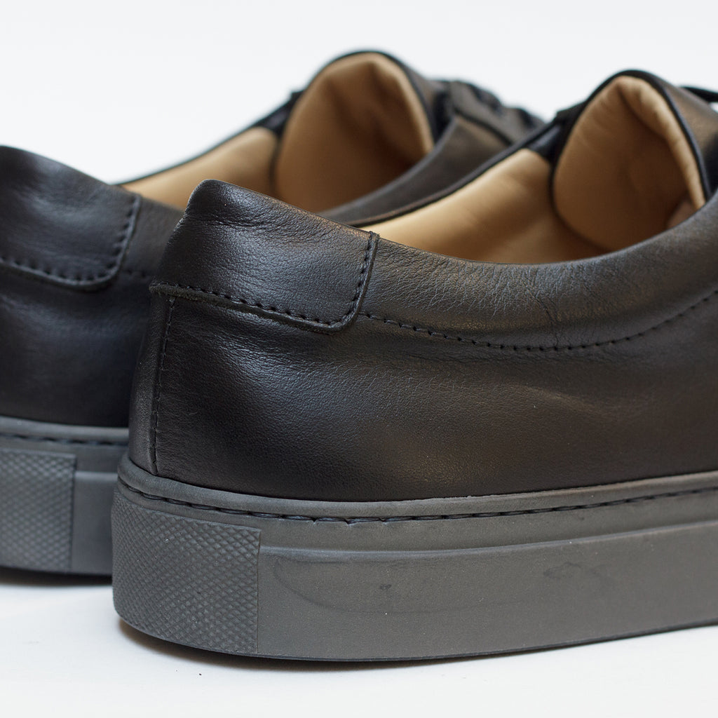 Court - Black Leather
